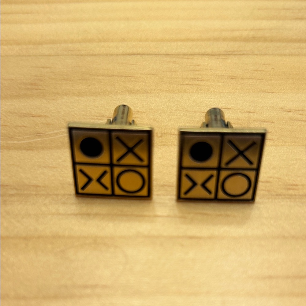 Parke Davis & Co. Vintage XO Square Goldtone and Black Cuff Links
